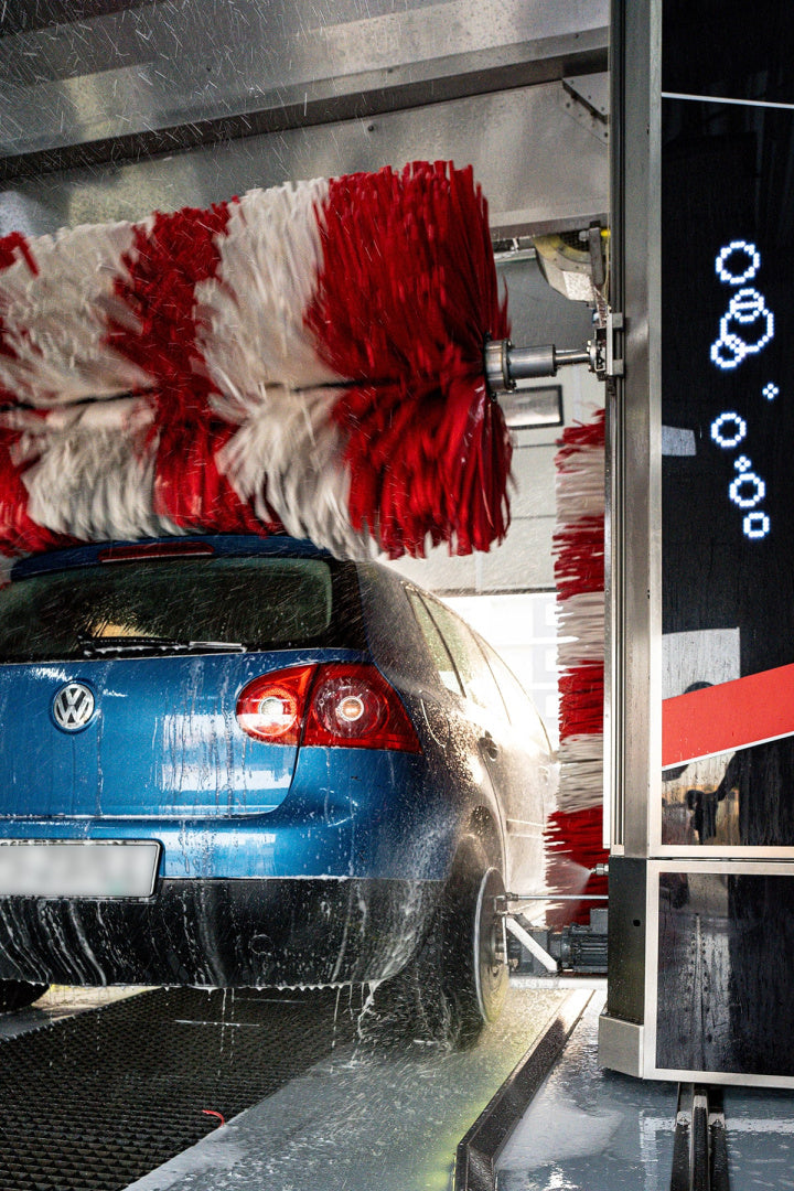 Portique de lavage à brosses — BKF Carwash